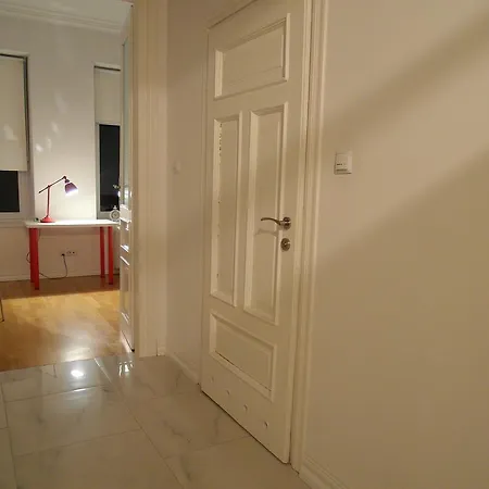Eh - Niecala Street. Apartmán